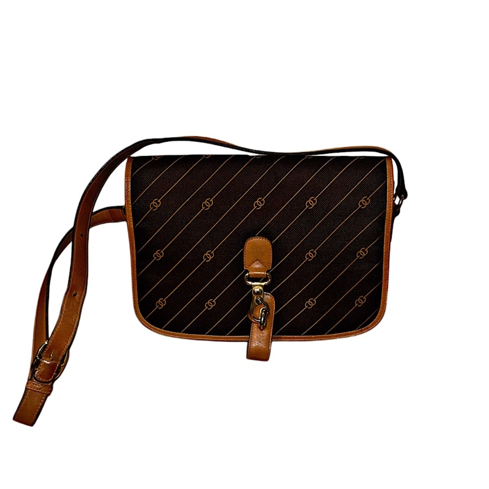 Authentic Vintage Gucci Striped GG Ring Clasp Crossbody Bag